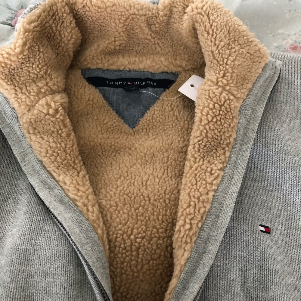 Men’s New with tags size XL beautiful